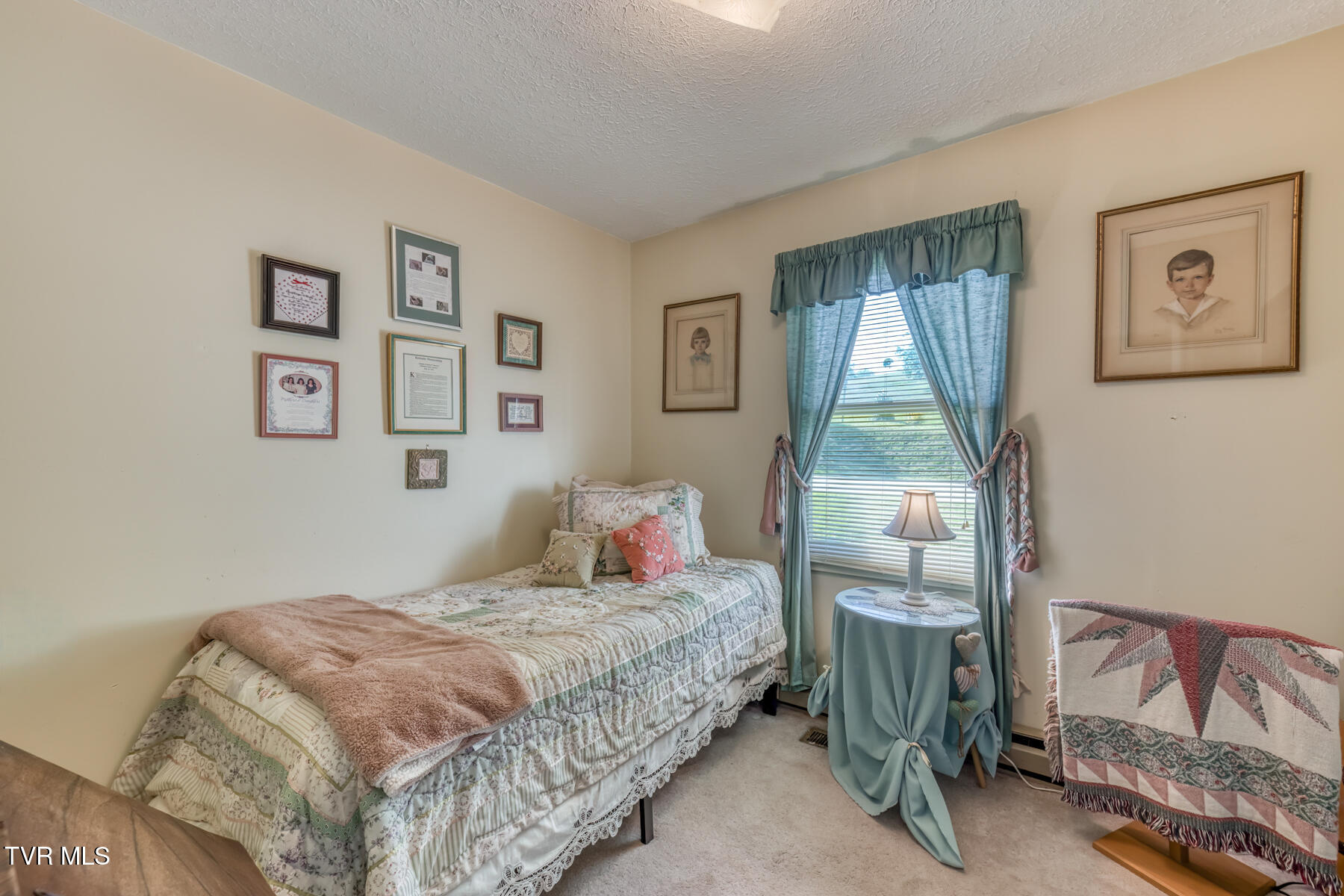 1189 Weaver Branch Road Bluff City, TN 37618 - Photo 5 of 34 1189 Weaver Branch Rd-5