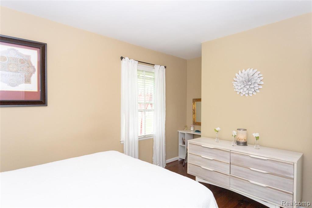 3539 Kenmore Road Berkley, MI 48072 - Photo 13 of 50