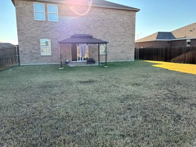 $2,900 | 229 Concho River Drive, Glenn Heights, TX 75154