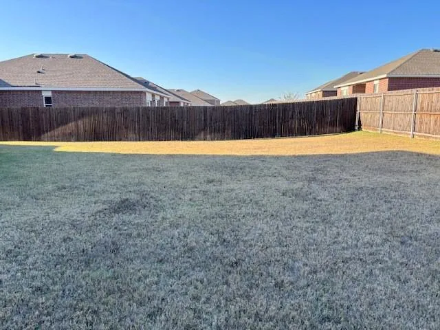 $2,900 | 229 Concho River Drive, Glenn Heights, TX 75154