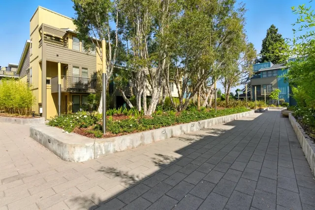 $1,749,000 | 866 Altaire Walk, Palo Alto, CA 94303