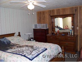 306 Elbert Burnett Road Canton, NC 28716 - Photo 6 of 12 Gallery Image 6