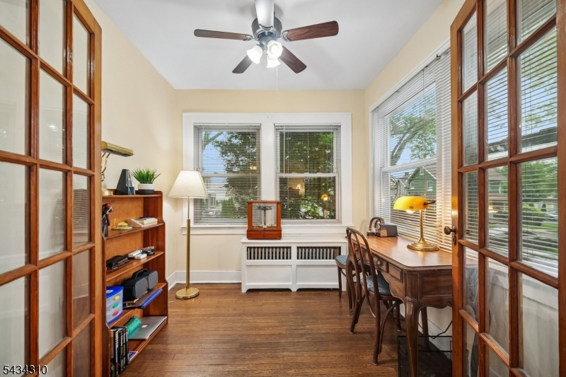 210 Hillside Road Elizabeth, NJ 07208 - Photo 7 of 24