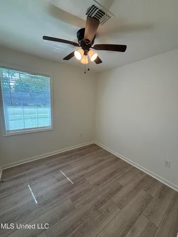 $134,900 | 230 Greenbriar Circle, Holly Springs, MS 38635