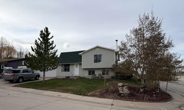 $270,000 | 1901 Del Rio Drive, Kemmerer, WY 83101