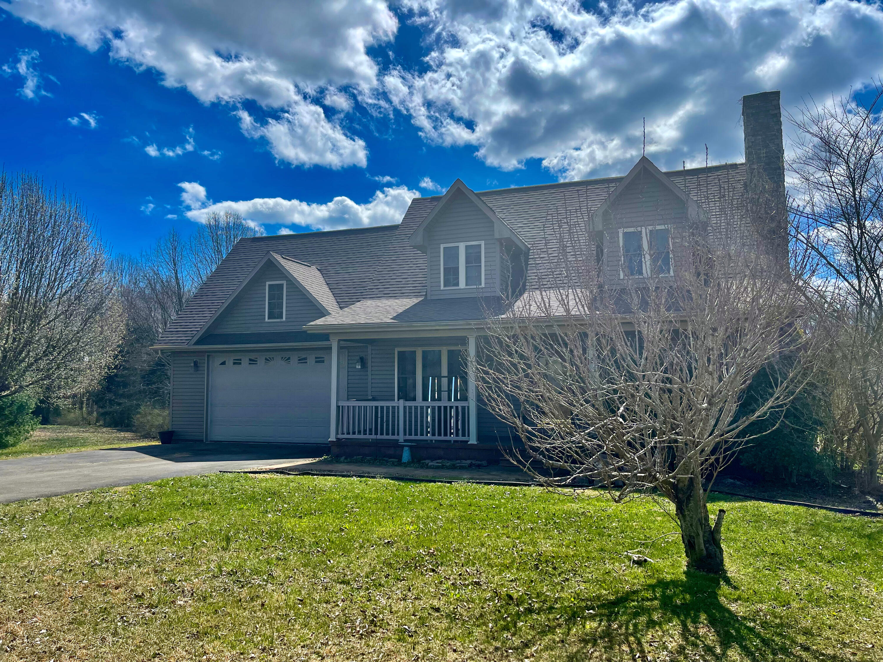 236 Monk Springs Road Jamestown, KY 42629 - Photo 2 of 39 236 Monk Springs Rd - 3