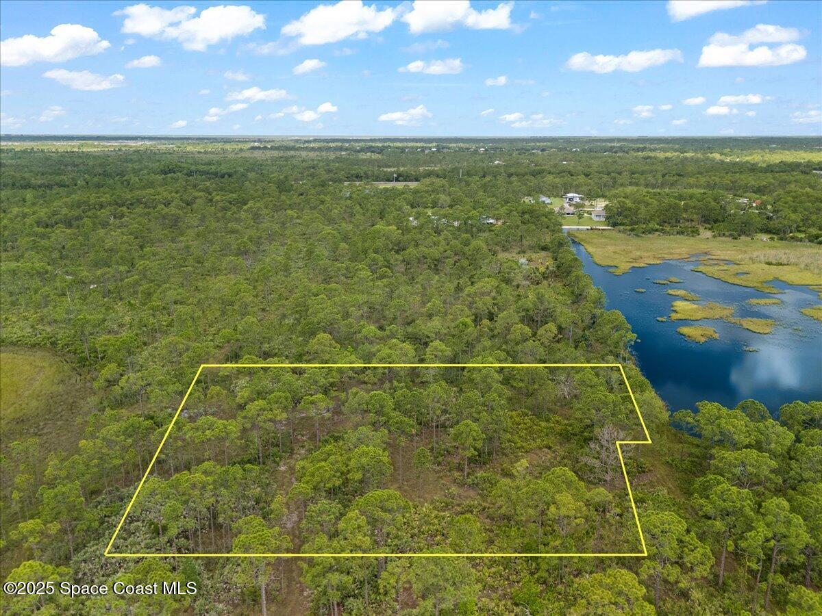 0 Unknown Road Grant, FL 32949 - Photo 16 of 36 a view of a tennis court
