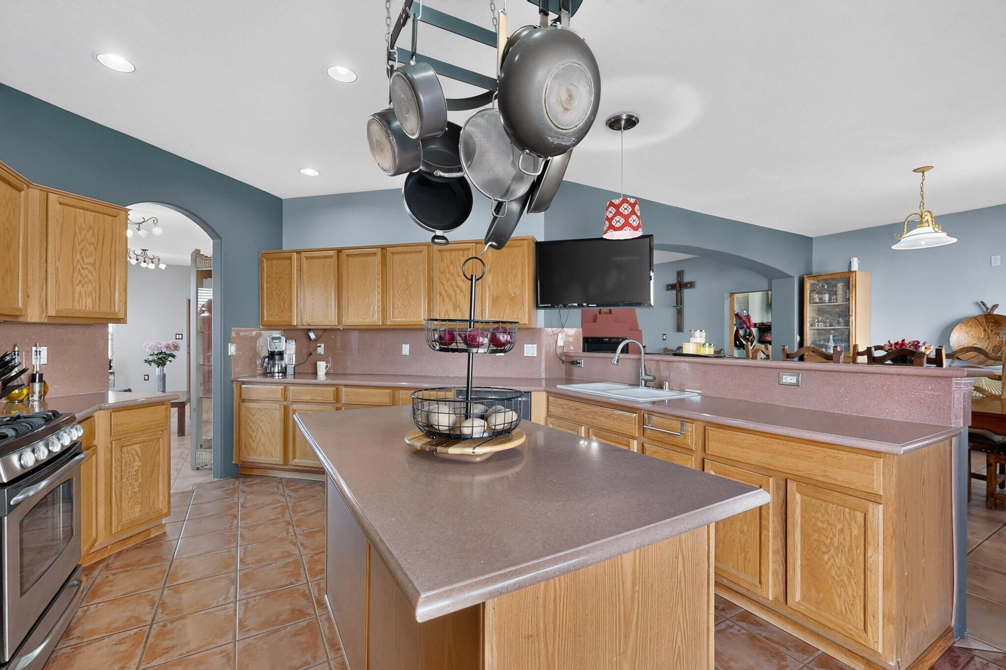 8401 Magenta Road Northwest Albuquerque, NM 87120 - Photo 19 of 68 Gallery Image 19
