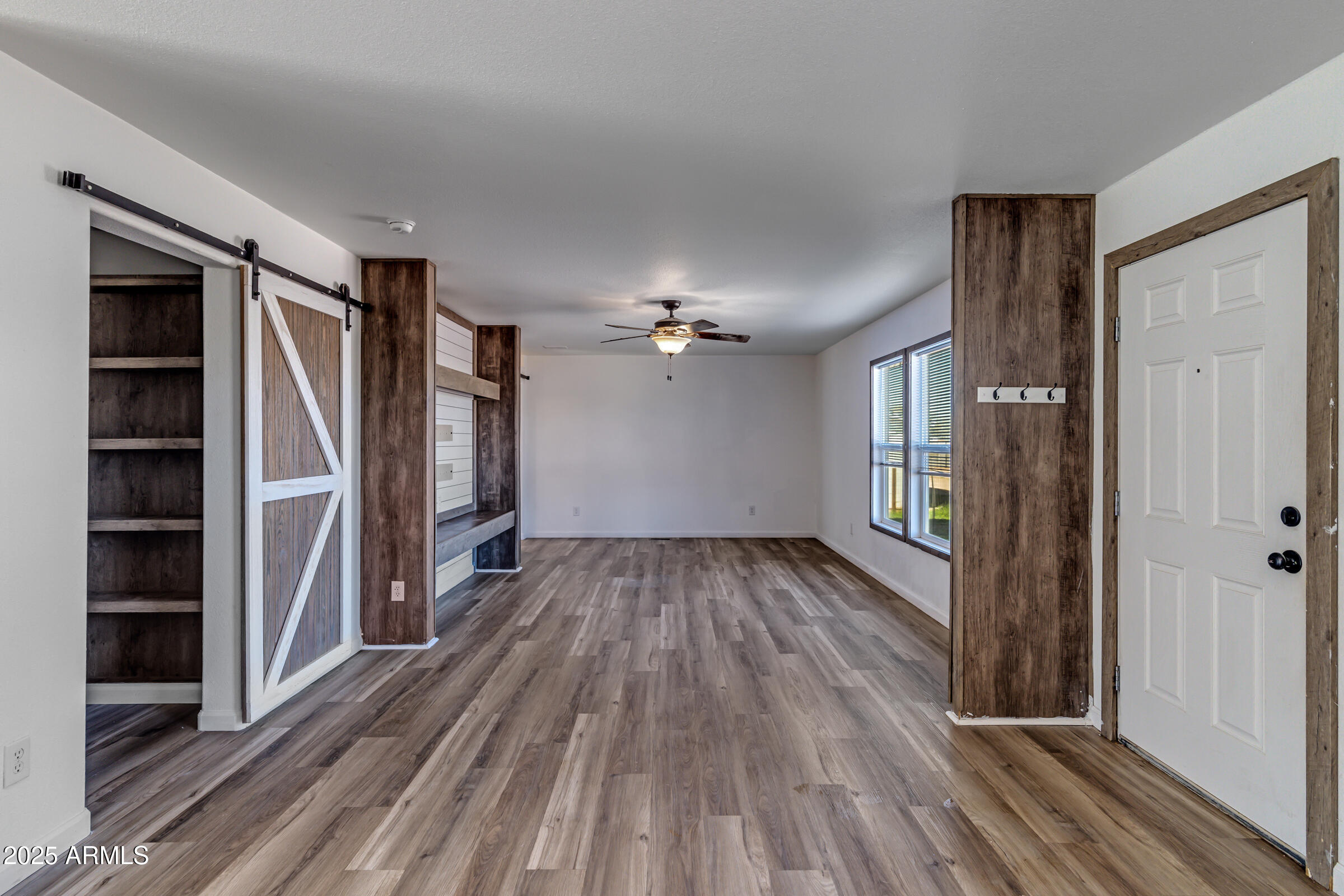 11341 East 6th Avenue Apache Junction, AZ 85120 - Photo 14 of 37 11341 E 6th Ave-16