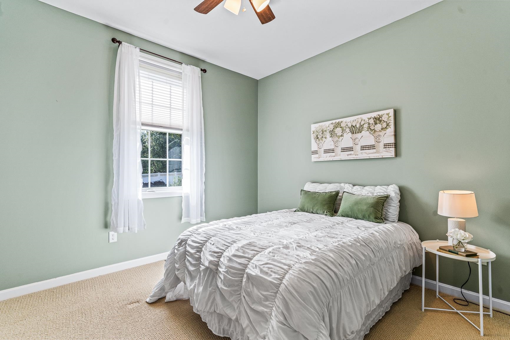 15 Empire Road Pelham, NH 03076 - Photo 20 of 40