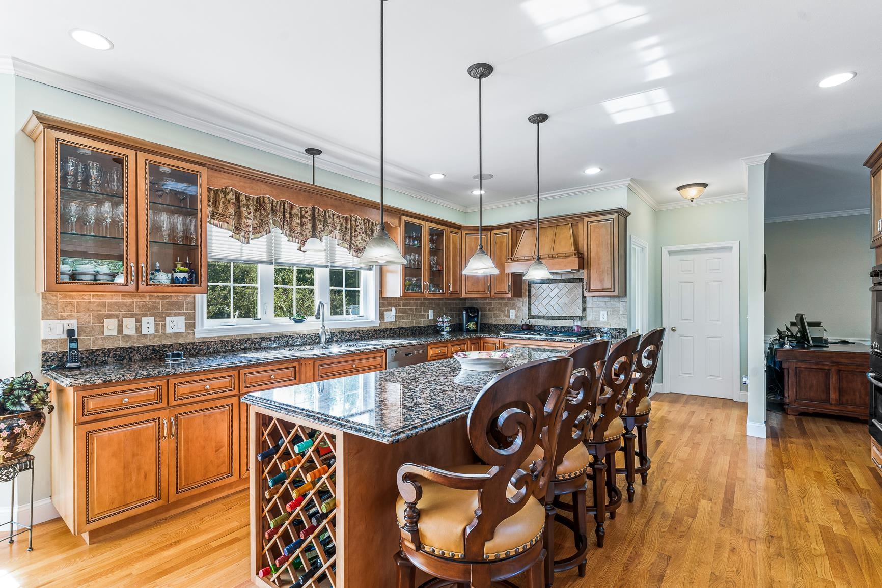 15 Empire Road Pelham, NH 03076 - Photo 5 of 40