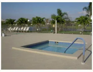 $2,500 | 18900 Haywood Terrace, Unit 5, Boca Raton, FL 33496