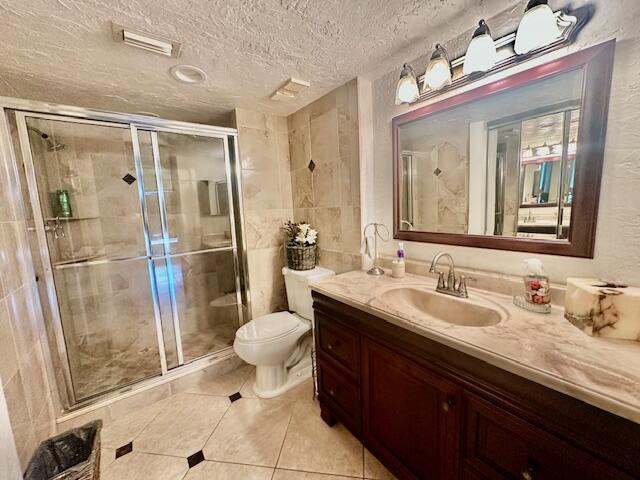 18900 Haywood Terrace, Unit 5 Boca Raton, FL 33496 - Photo 9 of 18 Master Bathroom