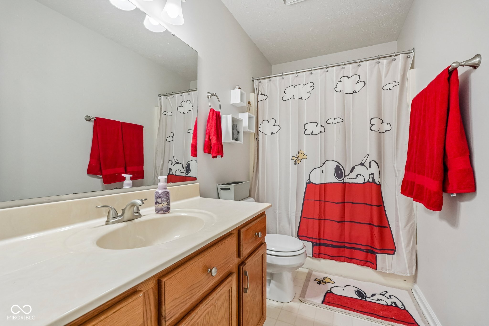 6305 Valleyview Drive Fishers, IN 46038 - Photo 25 of 44