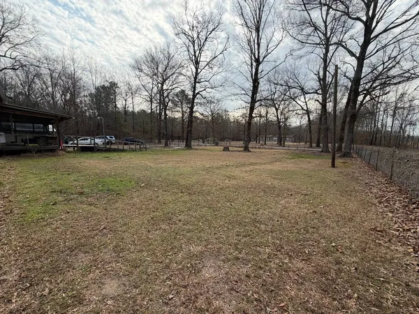 $40,000 | 714 County Road 3011, New Boston, TX 75570