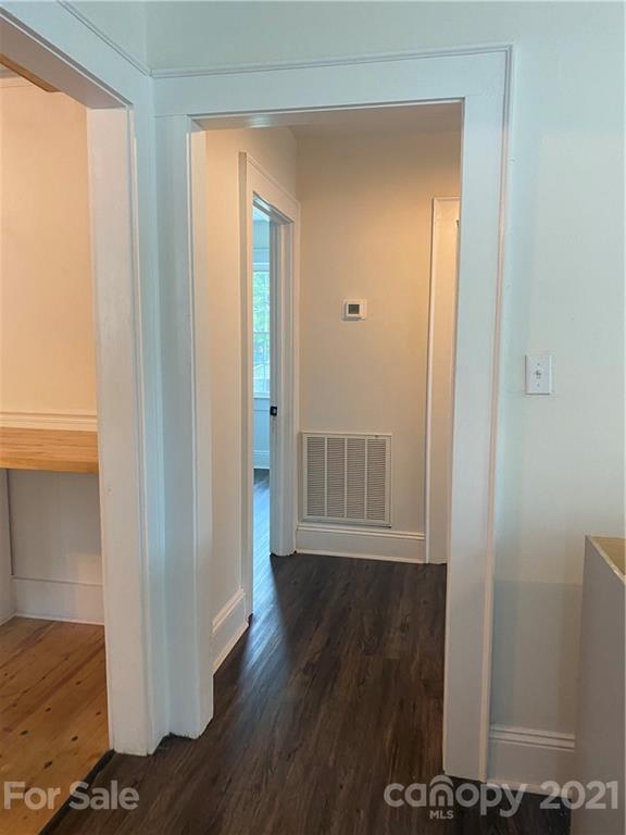 708 Kings Road Shelby, NC 28150 - Photo 4 of 10 Gallery Image 4