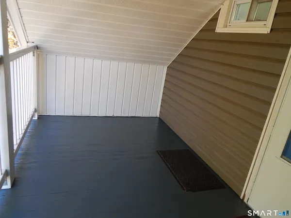 a view of entryway