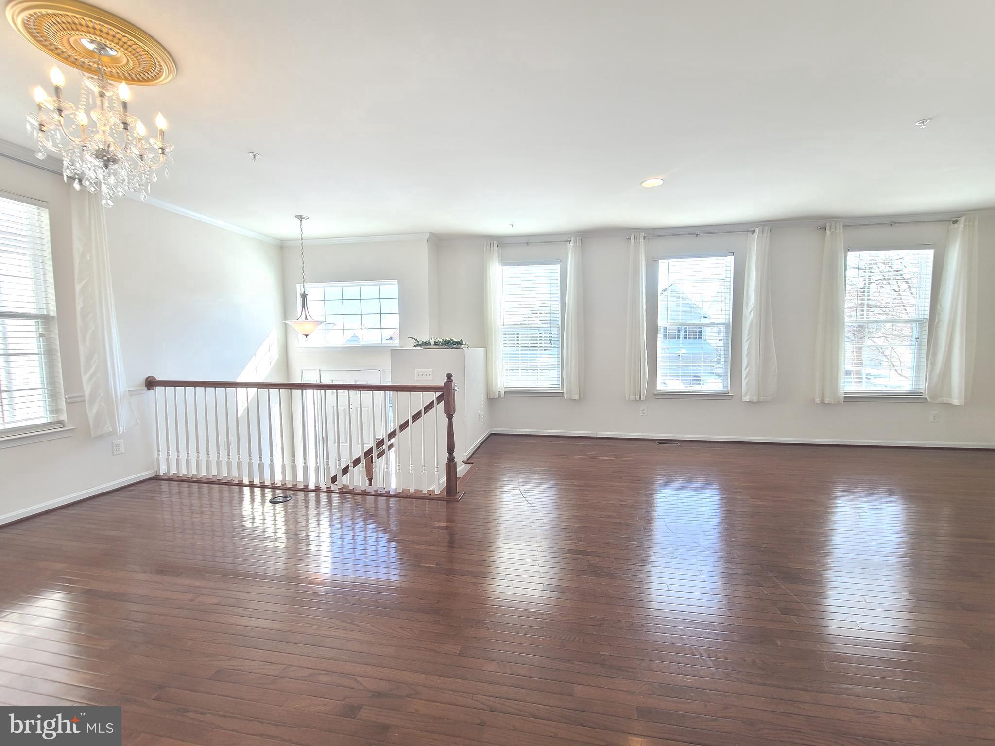 3519 Eagle Ridge Drive Woodbridge, VA 22191 - Photo 6 of 54 Living room