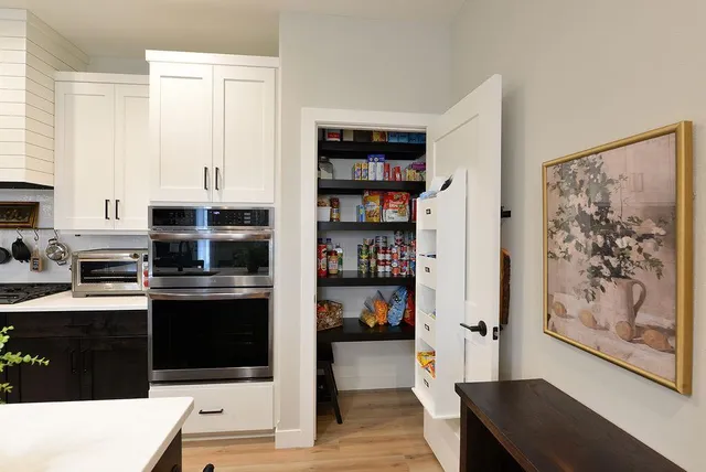 $699,900 | 4078 49th Avenue South, Fargo, ND 58104