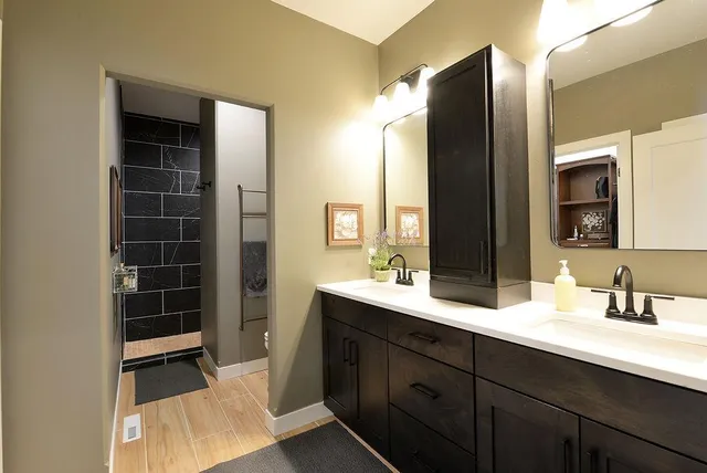 $699,900 | 4078 49th Avenue South, Fargo, ND 58104