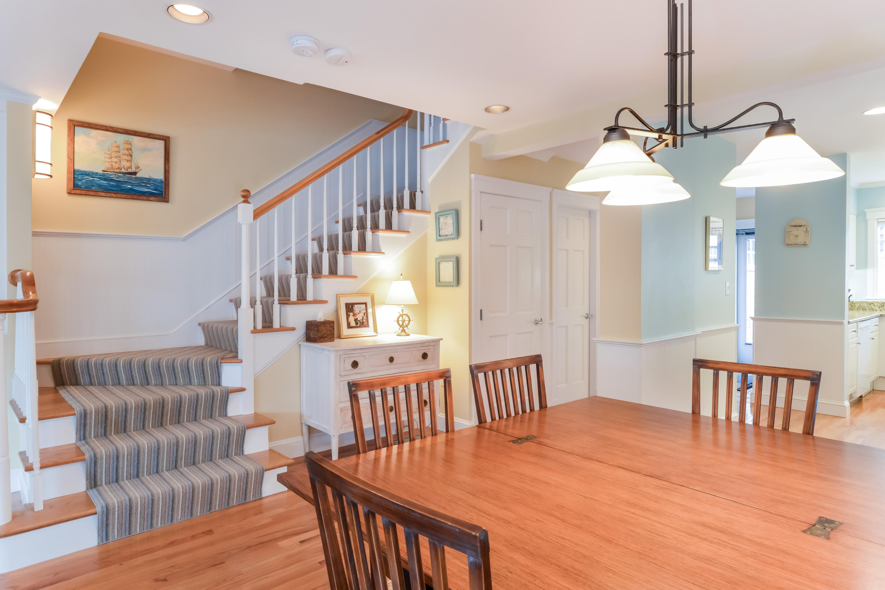 33 Cape Codder Road, Unit B Falmouth, MA 02540 - Photo 9 of 32 012-Dining_Room-5499544-large
