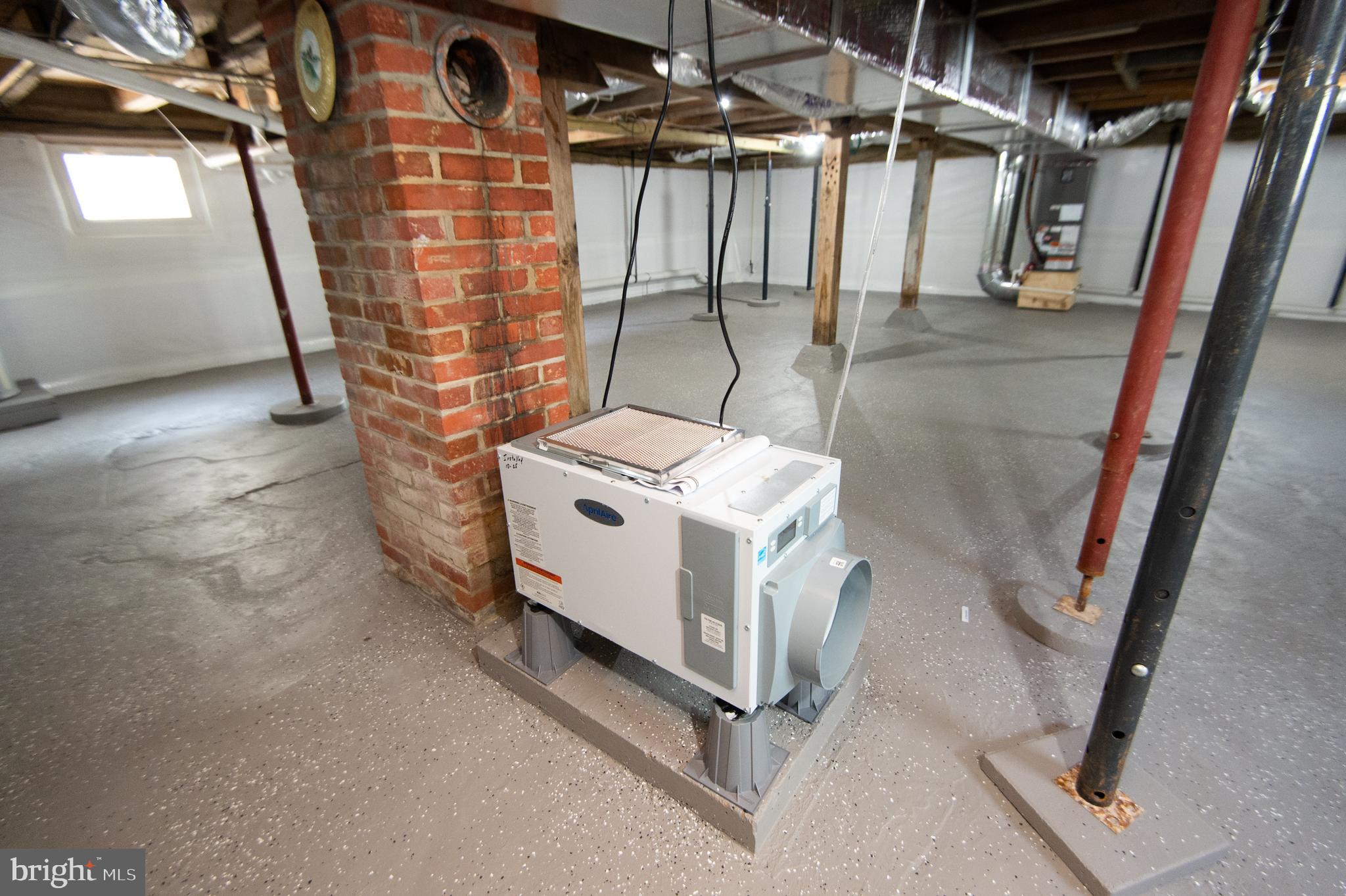 409 Bayly Avenue Cambridge, MD 21613 - Photo 42 of 54 a utility room with dryer and washer