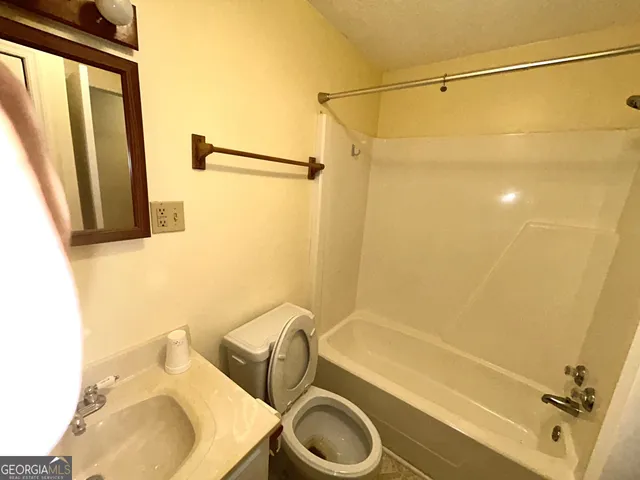 $320,000 | 205-22 West Highway, Milledgeville, GA 31061