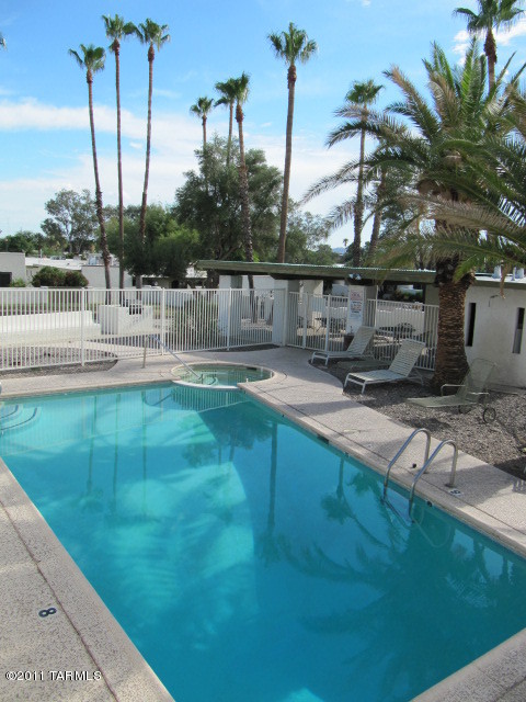 660 East River Road, Unit R Tucson, AZ 85704 - Photo 14 of 14