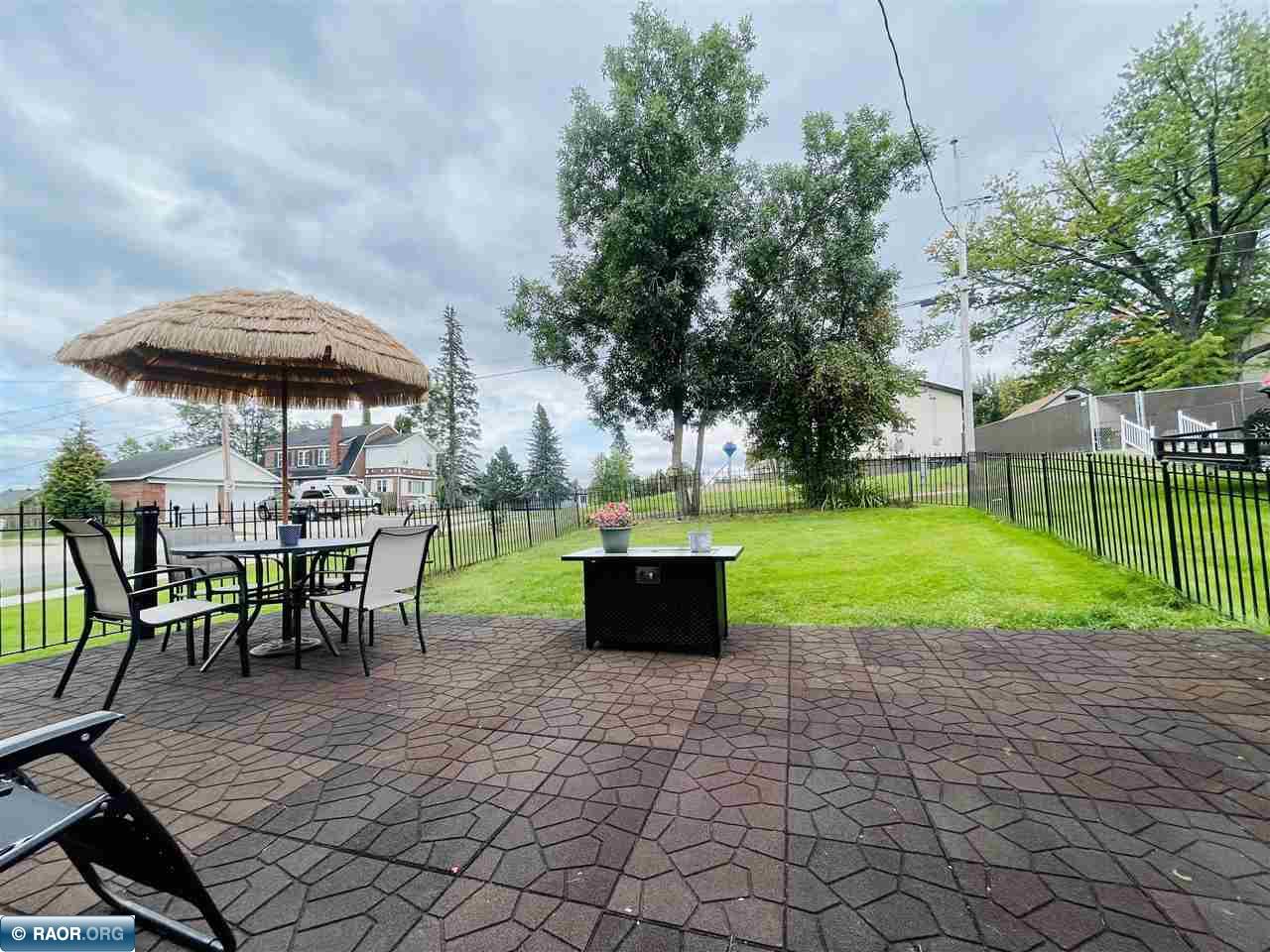 419 5th Avenue Northwest Chisholm, MN 55719 - Photo 7 of 49