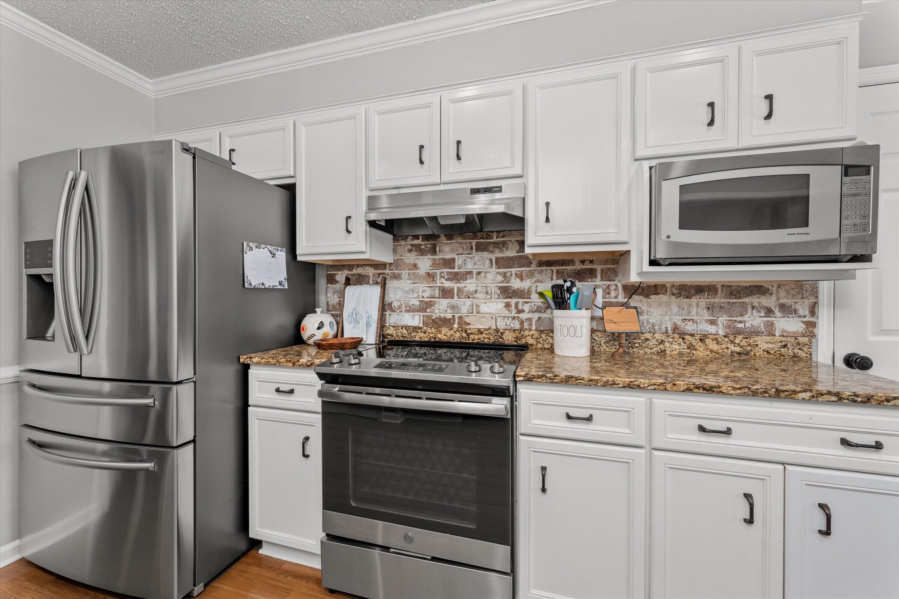 1103 Rivershyre Drive Evans, GA 30809 - Photo 25 of 41 Kitchen