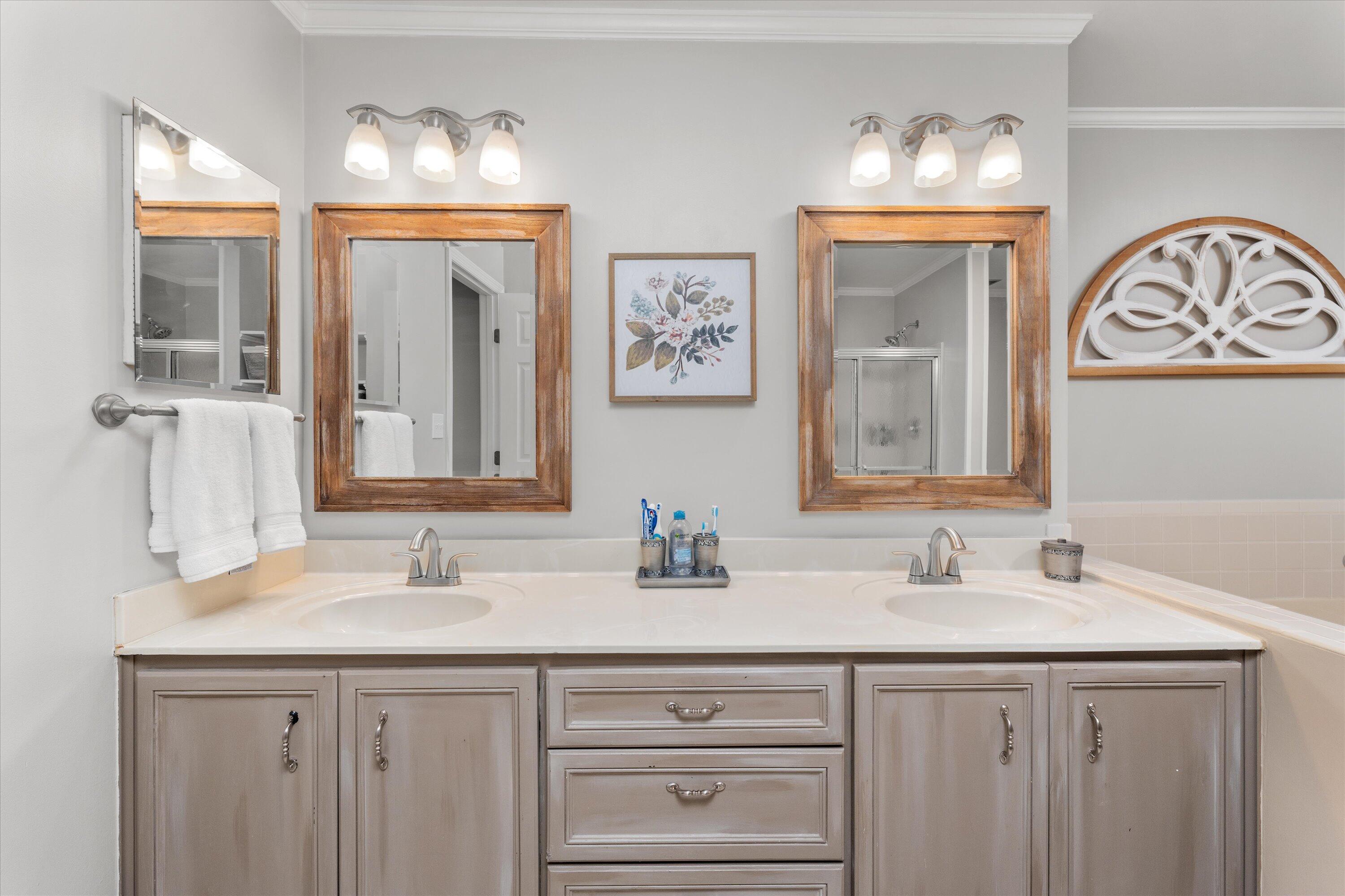 1103 Rivershyre Drive Evans, GA 30809 - Photo 32 of 41 Primary Bathroom
