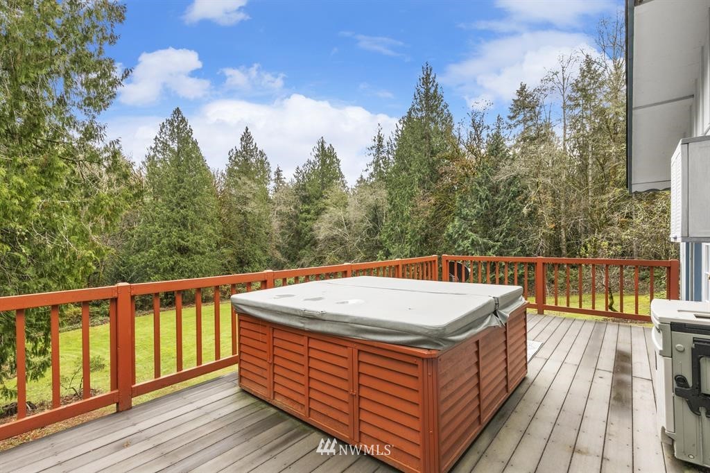 8311 Bethel Burley Road Southeast Port Orchard, WA 98367 - Photo 18 of 35