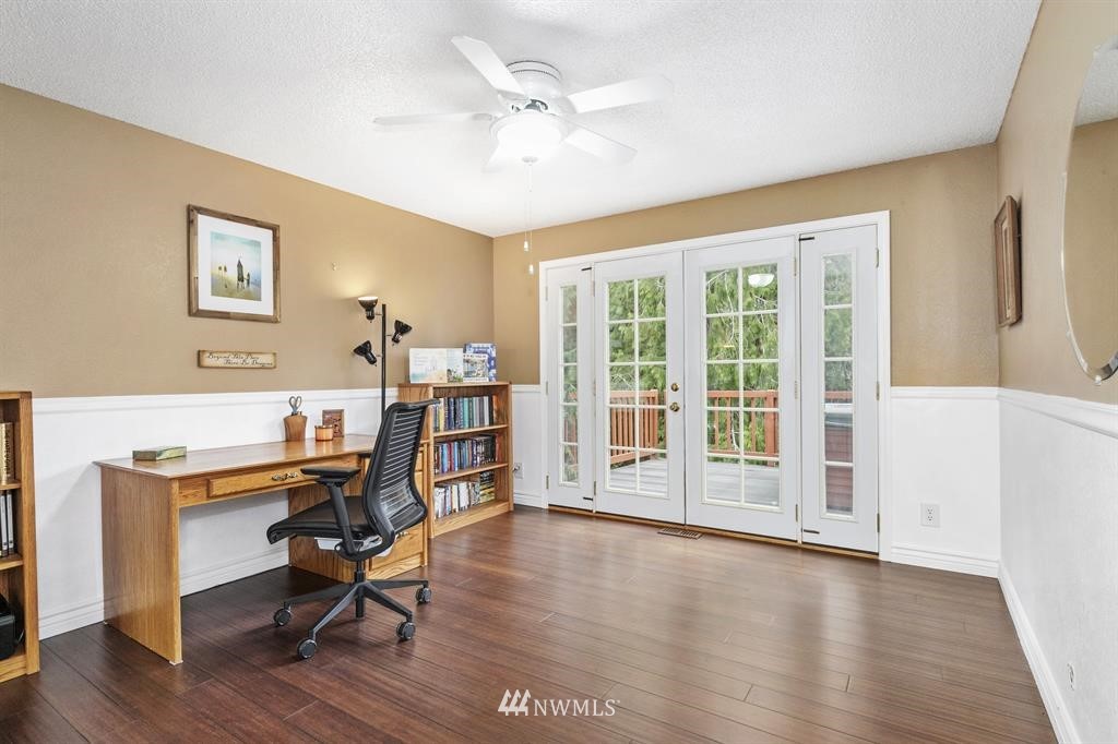 8311 Bethel Burley Road Southeast Port Orchard, WA 98367 - Photo 19 of 35