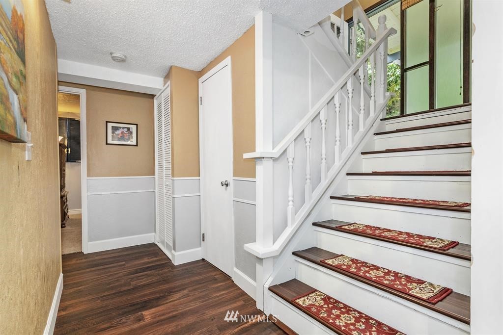 8311 Bethel Burley Road Southeast Port Orchard, WA 98367 - Photo 22 of 35
