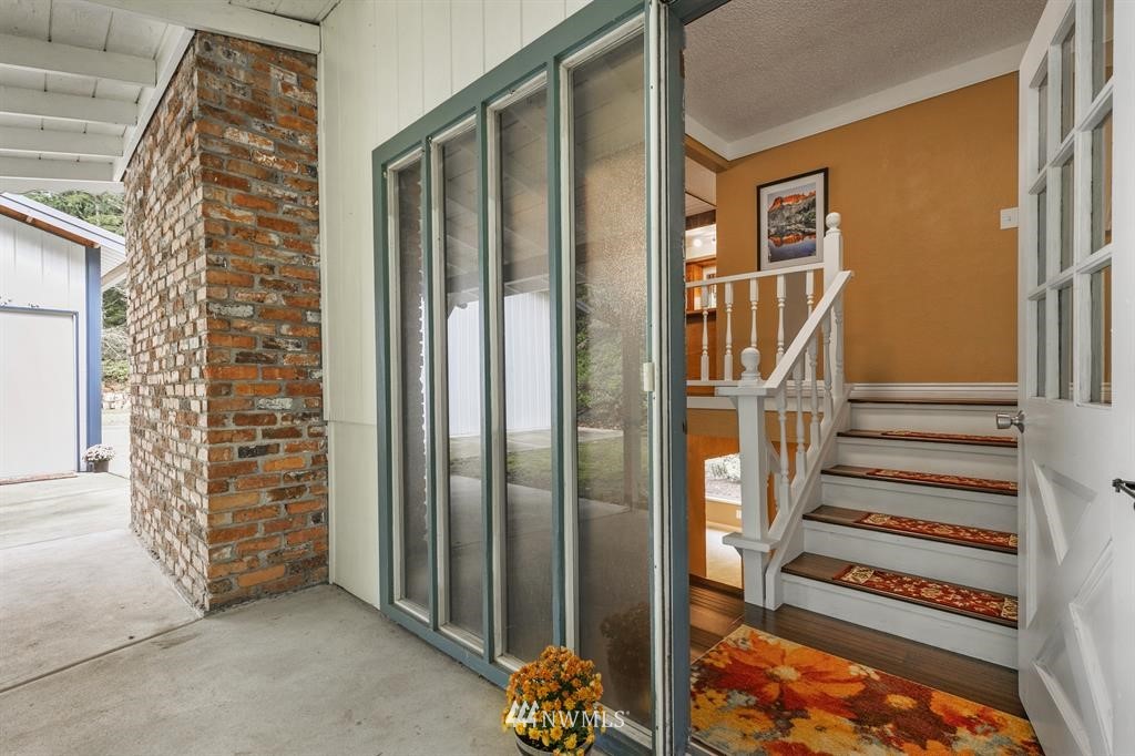 8311 Bethel Burley Road Southeast Port Orchard, WA 98367 - Photo 8 of 35