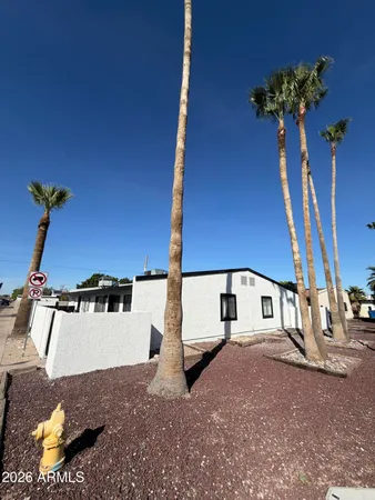 $725,000 | 82 West Southern Avenue, Mesa, AZ 85210