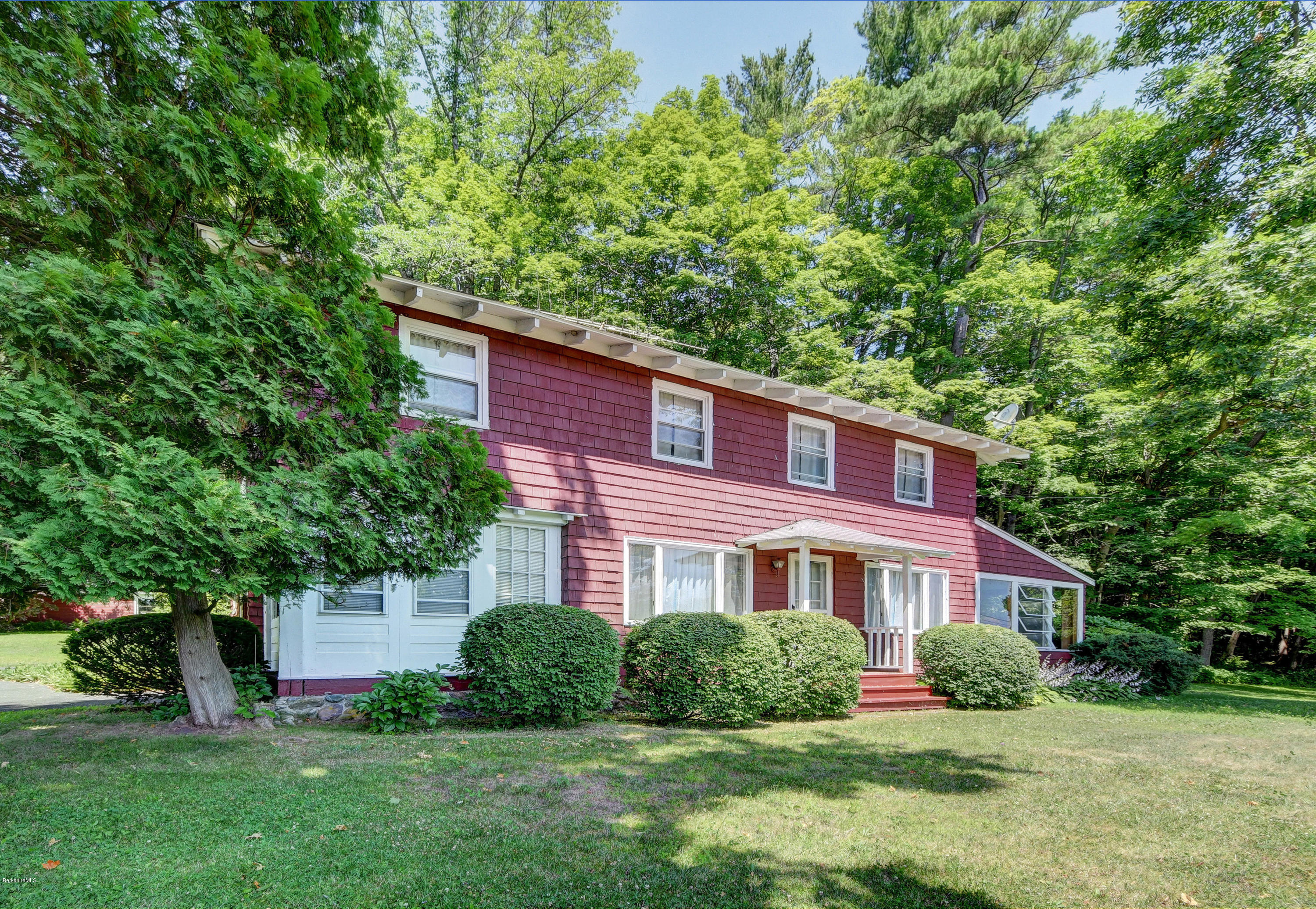 204 South Undermountain Road Sheffield, MA 01257 - Photo 1 of 39 1002 Exterior Front