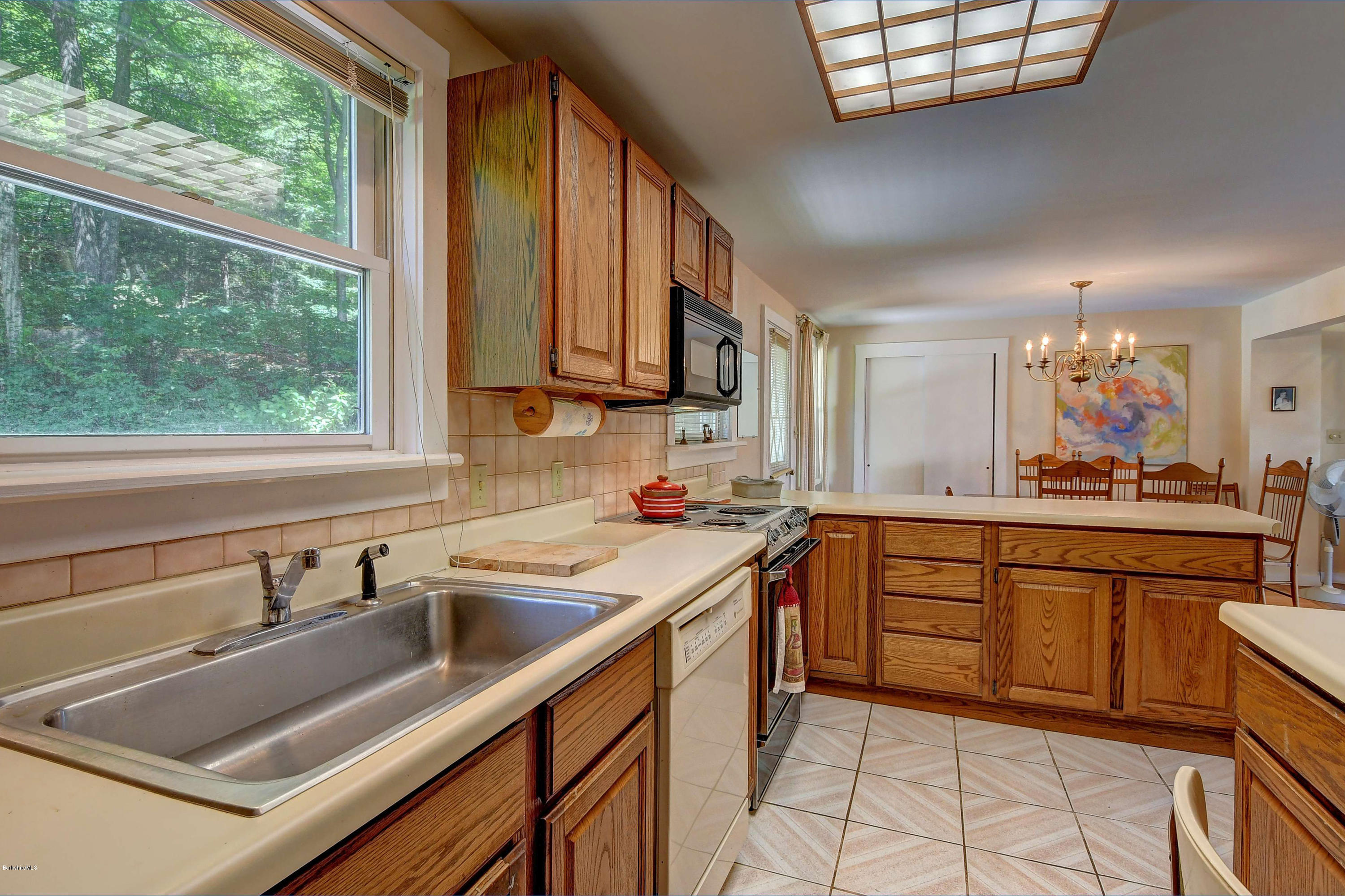 204 South Undermountain Road Sheffield, MA 01257 - Photo 16 of 39 2206 Kitchen