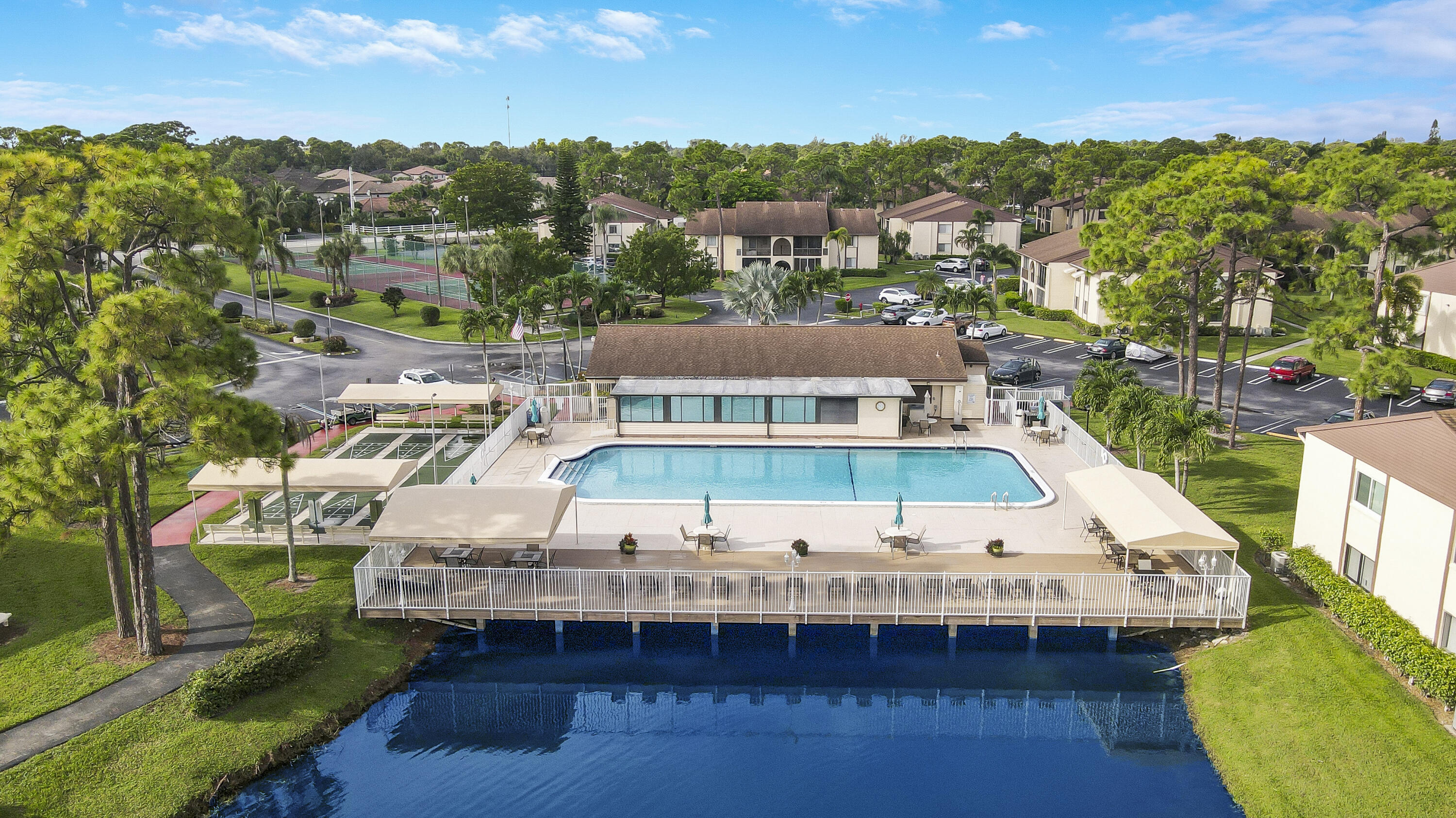 335 Knotty Pine Circle, Unit D1 Greenacres, FL 33463 - Photo 18 of 18 an aerial view of a house with a ocean view