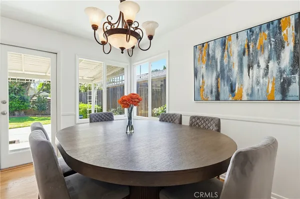 $1,298,000 | 13036 Magnolia Boulevard, Sherman Oaks, CA 91423