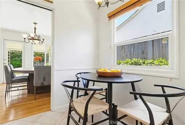 $1,298,000 | 13036 Magnolia Boulevard, Sherman Oaks, CA 91423