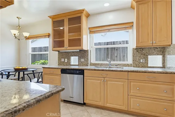 $1,298,000 | 13036 Magnolia Boulevard, Sherman Oaks, CA 91423