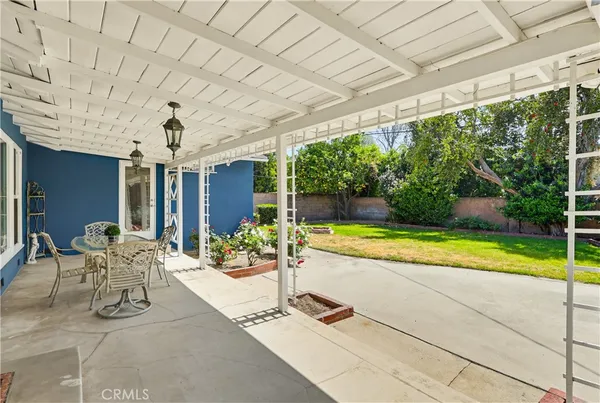 $1,298,000 | 13036 Magnolia Boulevard, Sherman Oaks, CA 91423