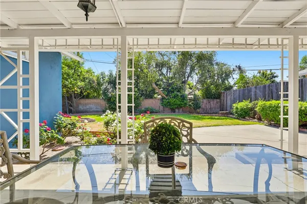 $1,298,000 | 13036 Magnolia Boulevard, Sherman Oaks, CA 91423
