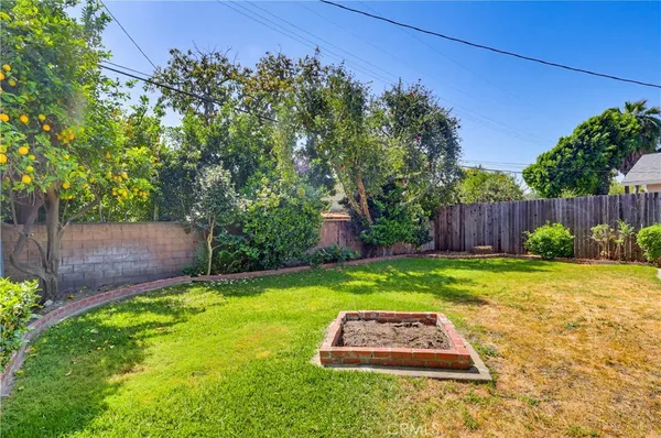 $1,298,000 | 13036 Magnolia Boulevard, Sherman Oaks, CA 91423