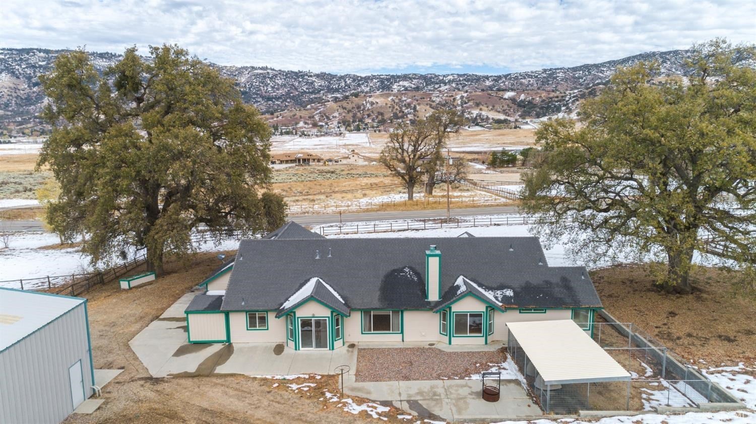 27700 Cumberland Road Tehachapi, CA 93561 - Photo 45 of 62 Gallery Image 45