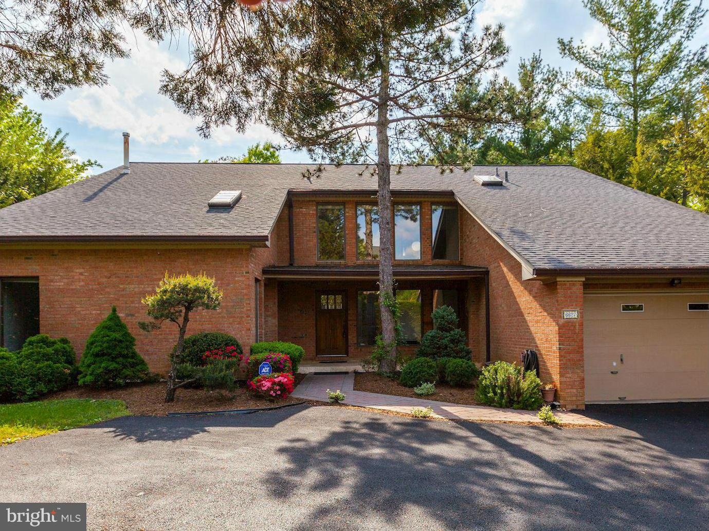 6627 Old Chesterbrook Road McLean, VA 22101 - Photo 1 of 28 Exterior (Front)