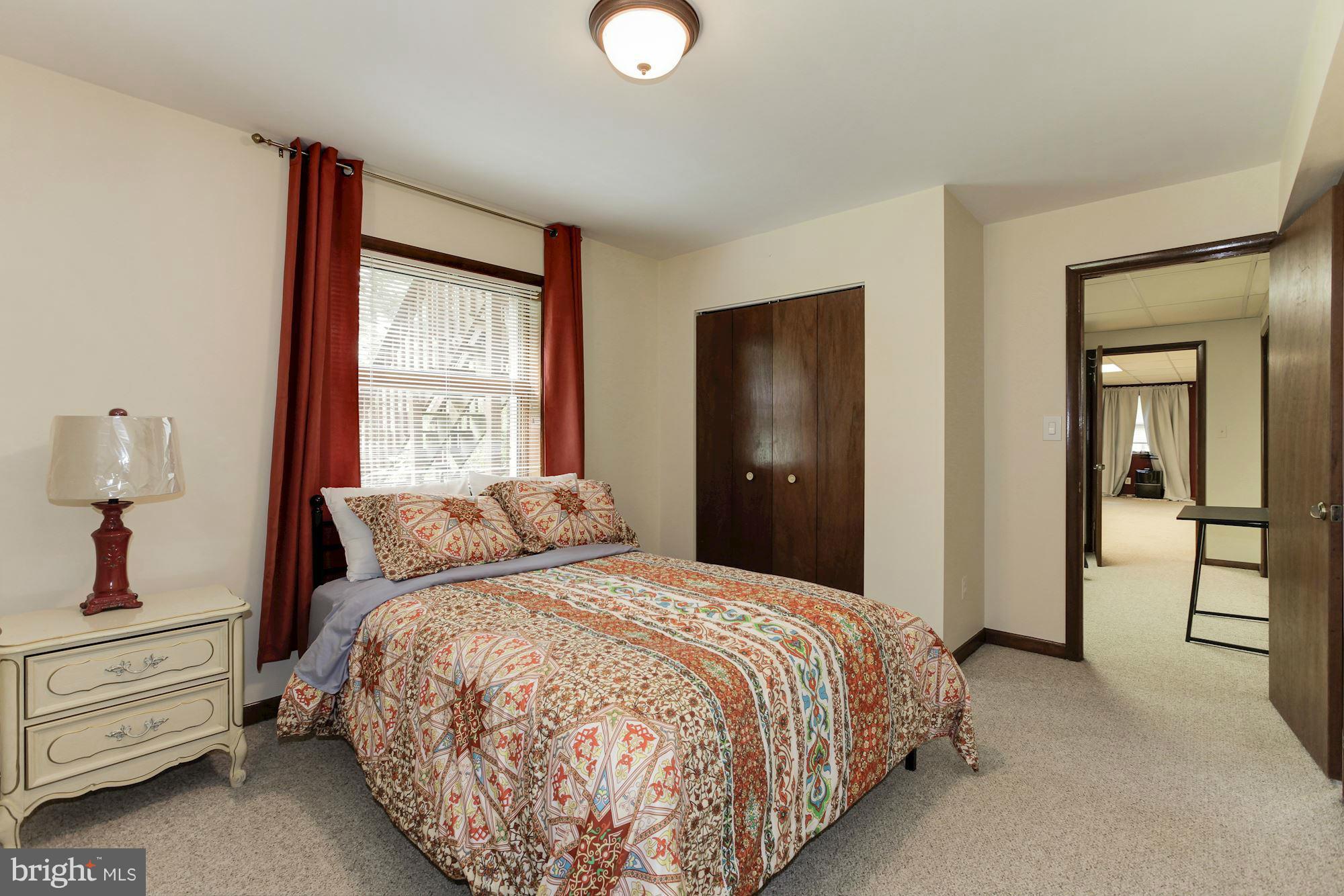6627 Old Chesterbrook Road McLean, VA 22101 - Photo 25 of 28 Bedroom6