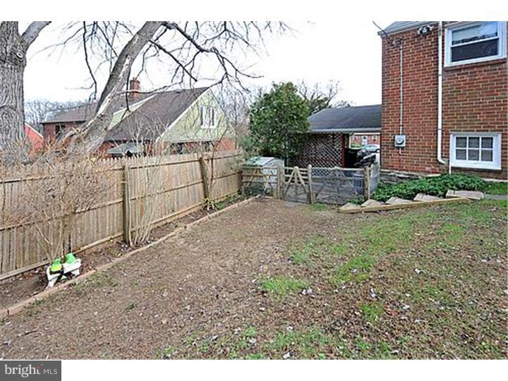 8411 Chippewa Road Philadelphia, PA 19128 - Photo 21 of 24 Back Yard