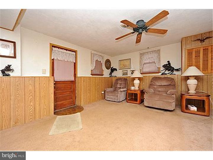 8411 Chippewa Road Philadelphia, PA 19128 - Photo 10 of 24 Basement - Finished